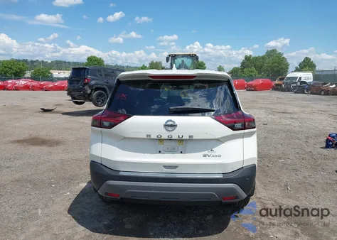 2021 Nissan Rogue Sv Intelligent Awd z USA, uszkodzony, nr VIN JN8AT3BB5MW232242